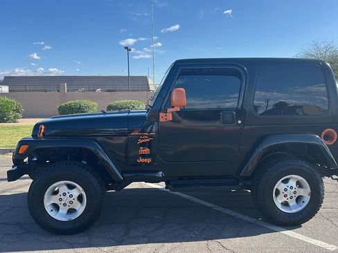 Used 2003 Jeep Wrangler Sahara image 27