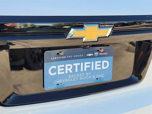 Certified 2025 Chevrolet Traverse LT image 12