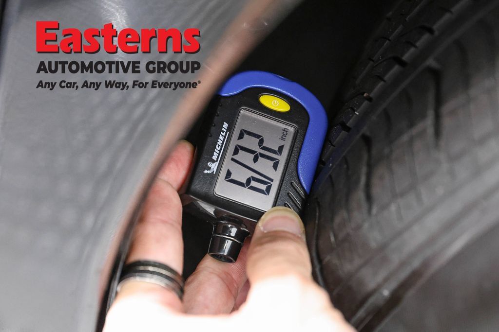Used 2024 Nissan Altima 2.5 SV w/ SV Premium Package FWD image 26