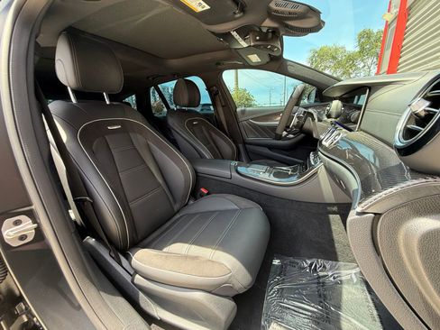 Used 2021 Mercedes-Benz E 63 AMG S image 31