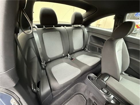 Used 2019 Volkswagen Beetle 2.0T S image 15