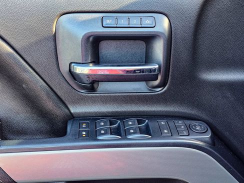 Used 2015 Chevrolet Silverado 3500 LTZ AWD/4WD image 10