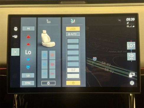 Used 2025 Land Rover Range Rover Sport Dynamic SE image 16