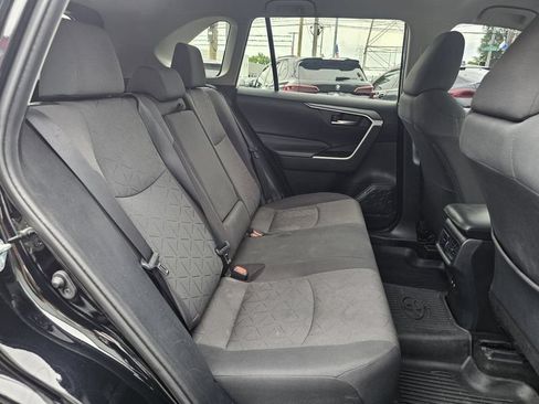 Used 2020 Toyota RAV4 XLE w/ All Weather Liner Package AWD/4WD image 22