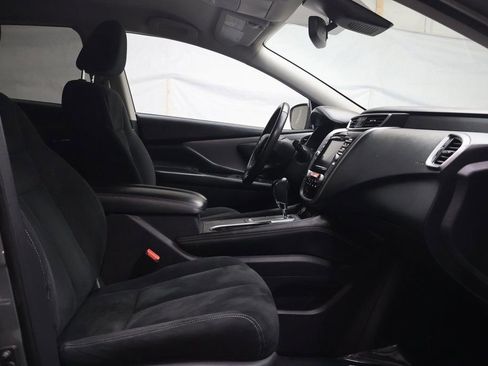 Used 2020 Nissan Murano SV image 10