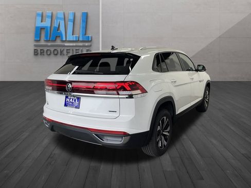 New 2026 Volkswagen Atlas Cross Sport SE image 5