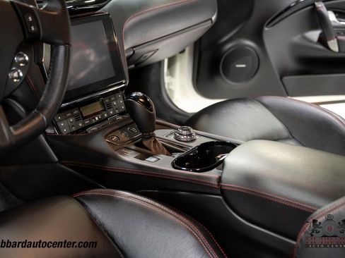 Used 2018 Maserati GranTurismo Sport RWD image 20