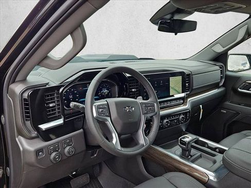 New 2026 Chevrolet Silverado 1500 LT Trail Boss w/ Convenience Package II AWD/4WD image 3