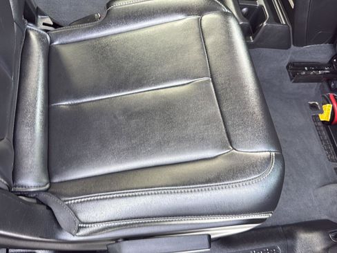 Used 2023 Jeep Grand Cherokee L Limited image 34