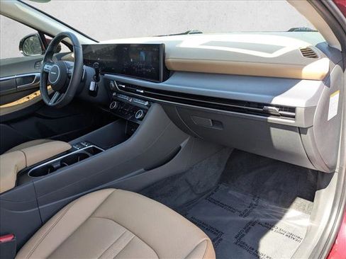 Used 2024 Hyundai Sonata Limited image 19
