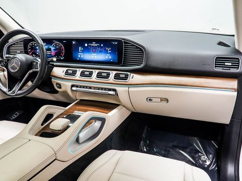 Used 2024 Mercedes-Benz GLE 450 4MATIC image 16