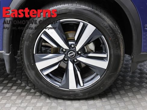 Used 2023 Nissan Rogue Platinum w/ Platinum Premium Package AWD/4WD image 33