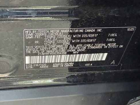 Certified 2025 Toyota RAV4 XLE w/ Convenience Package FWD image 33