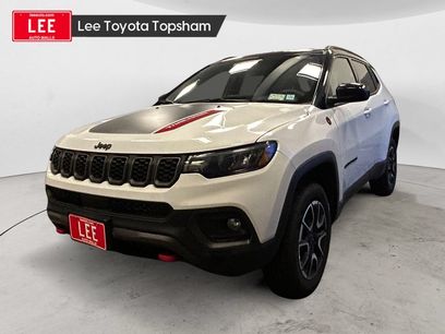 Used 2025 Jeep Compass Trailhawk