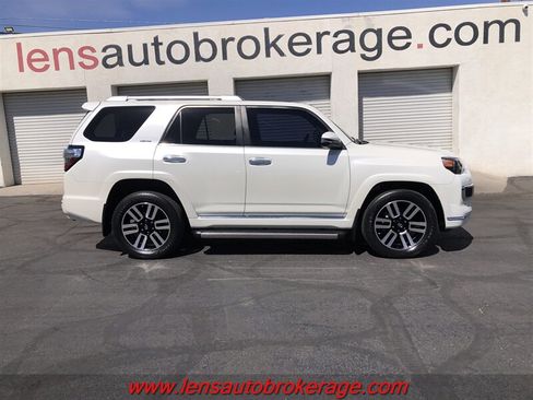 Used 2017 Toyota 4Runner Limited AWD/4WD image 1