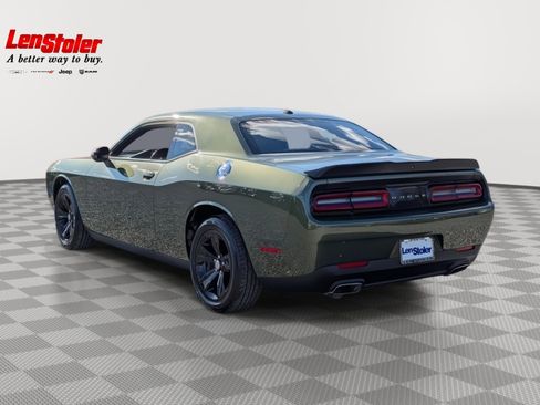 Used 2023 Dodge Challenger SXT image 3
