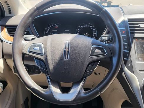 Used 2019 Lincoln MKC Select w/ MKC Climate Package FWD image 30