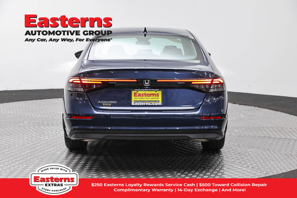 Used 2025 Honda Accord SE image 7