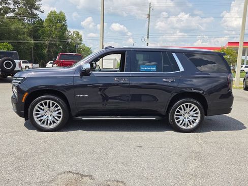 Certified 2025 Chevrolet Tahoe Premier RWD image 2