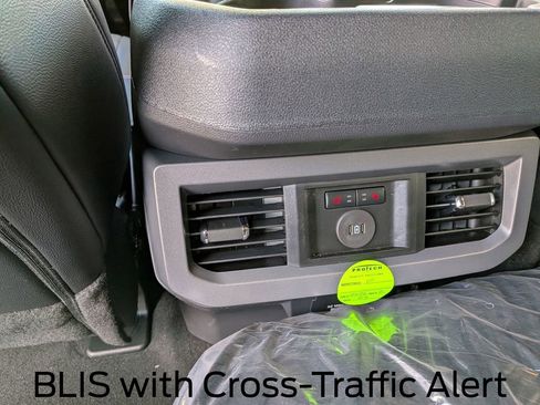 New 2026 Ford F250 Lariat w/ Lariat Premium Package image 29