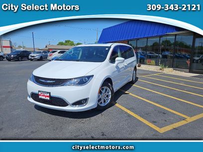 Used 2020 Chrysler Pacifica Touring w/ Cold Weather Group