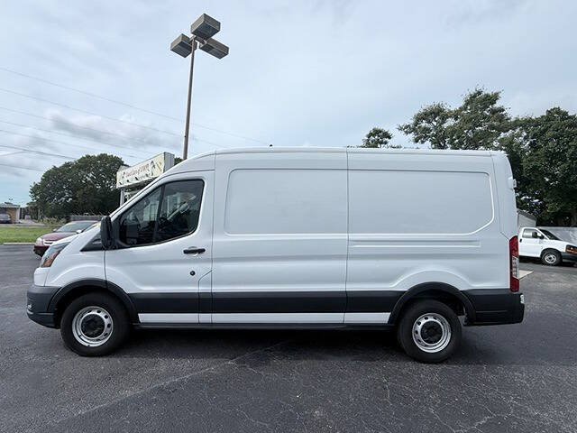 Used 2021 Ford Transit 250 Medium Roof w/ Load Area Protection Package RWD image 3