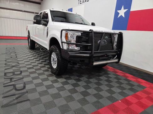 Used 2019 Ford F250 XL w/ XL Value Package AWD/4WD image 15