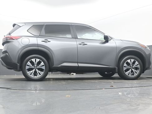 Certified 2023 Nissan Rogue SV image 30