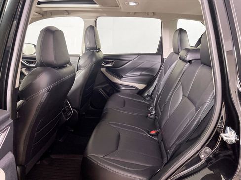Used 2024 Subaru Forester Limited image 11