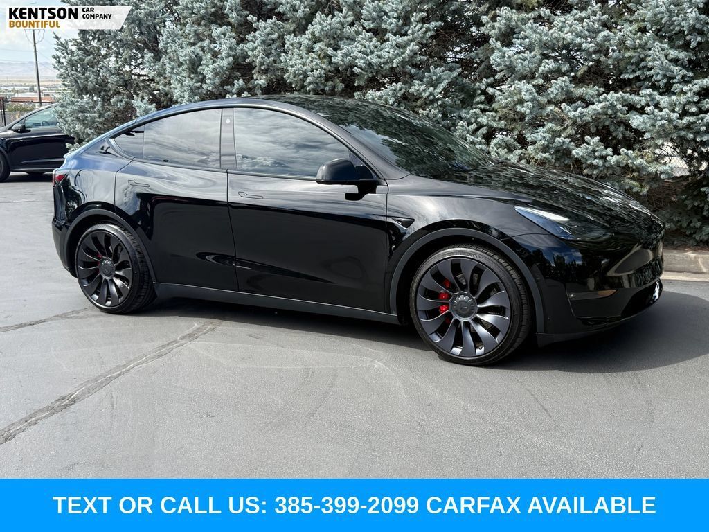 Used 2022 Tesla Model Y Performance AWD/4WD image 11