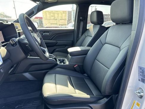 New 2026 GMC Canyon Elevation w/ Convenience Package image 10