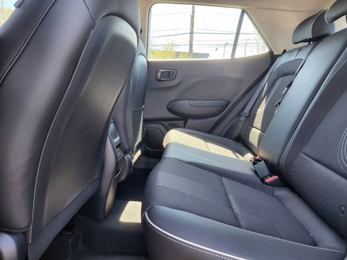 New 2026 Hyundai Venue SEL FWD image 16