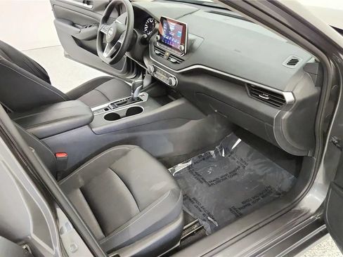 Used 2022 Nissan Altima 2.5 SV AWD/4WD image 35