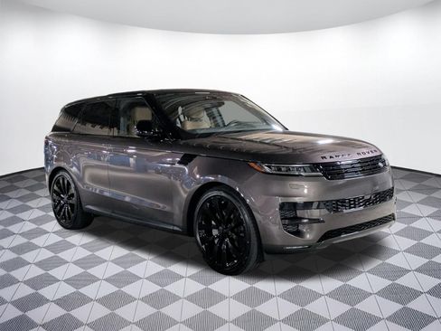 New 2026 Land Rover Range Rover Sport SE AWD/4WD image 7
