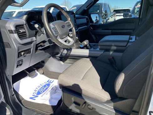 Used 2025 Ford F150 XLT w/ Equipment Group 302A MID image 17