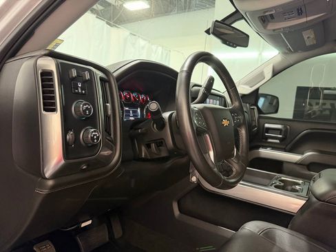 Used 2018 Chevrolet Silverado 1500 LTZ Z71 w/ LTZ Plus Package AWD/4WD image 12