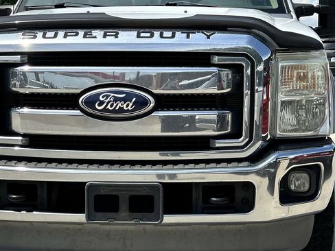 Used 2011 Ford F250 Lariat w/ Lariat Ultimate Pkg AWD/4WD image 8