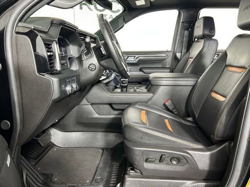 Used 2024 GMC Sierra 1500 AT4 w/ AT4 Premium Package image 19