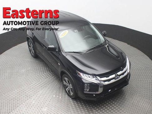 Used 2023 Mitsubishi Outlander Sport AWD image 3