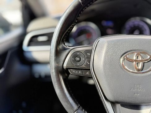 Used 2018 Toyota Camry SE image 20