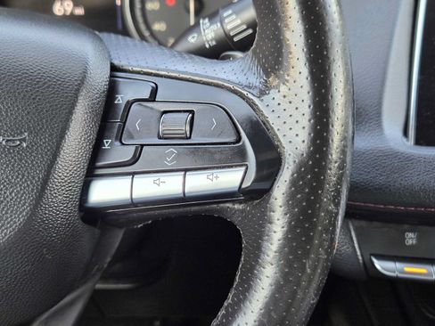 Used 2020 Cadillac XT4 Sport w/ Technology Package FWD image 27