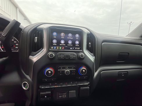 Used 2019 Chevrolet Silverado 1500 LT w/ All-Star Edition AWD/4WD image 14