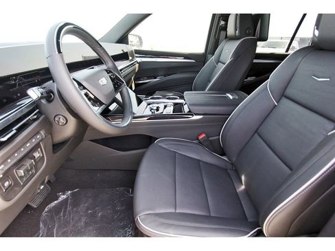 New 2026 Cadillac Escalade Sport w/ Touring Package image 6