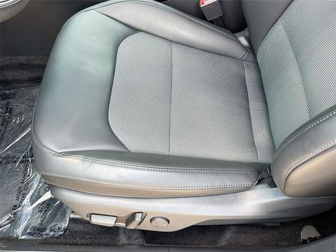 Used 2023 Kia Niro Wind FWD image 20