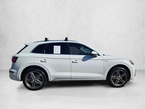 Used 2021 Audi Q5 e Prestige w/ Prestige Package image 5