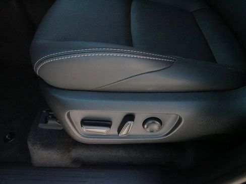 Certified 2025 Toyota 4Runner Limited image 20