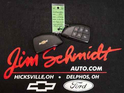 Used 2022 Chevrolet Suburban High Country AWD/4WD image 42