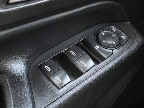 Used 2021 Chevrolet Equinox LT image 9