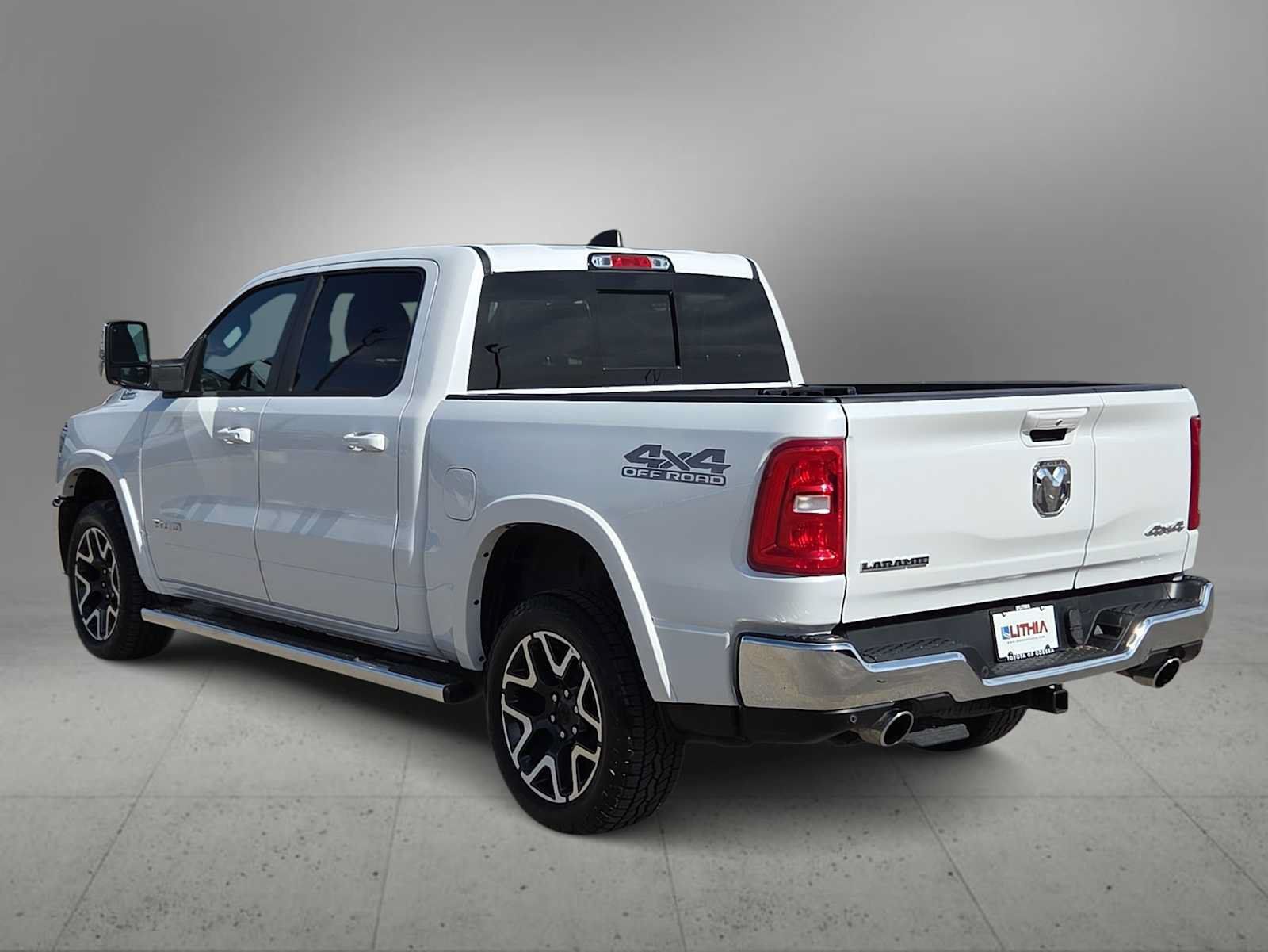 Used 2025 RAM 1500 Laramie w/ Trailer Tow Group AWD/4WD image 6