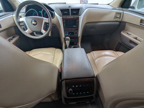 Used 2012 Chevrolet Traverse LT AWD/4WD image 21